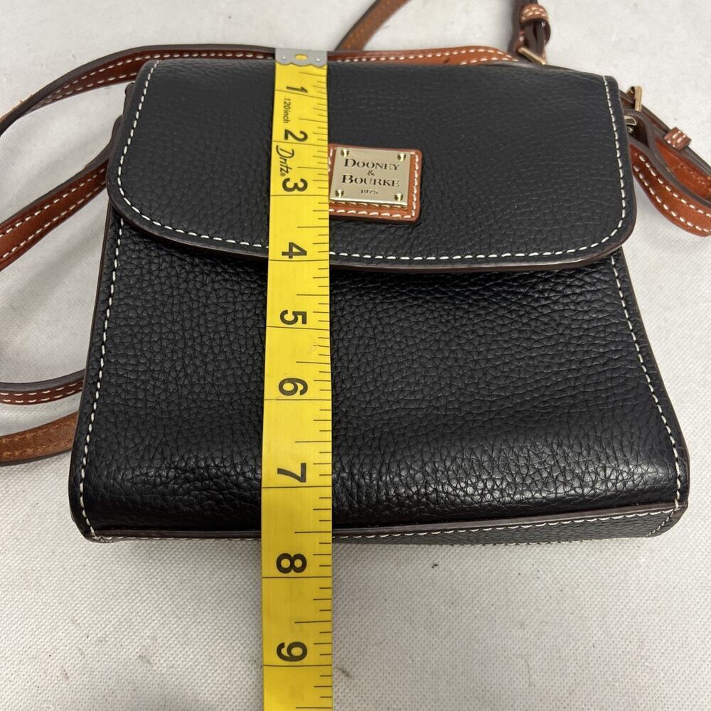 Dooney & Bourke Crossbody Black Pebble Grain Leather Letter Carrier Purse - Picture 11 of 13
